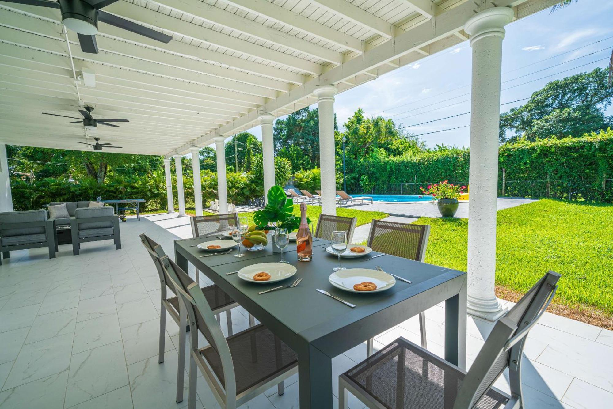 New Tropical Oasis Retreat In Miami Villa Bagian luar foto