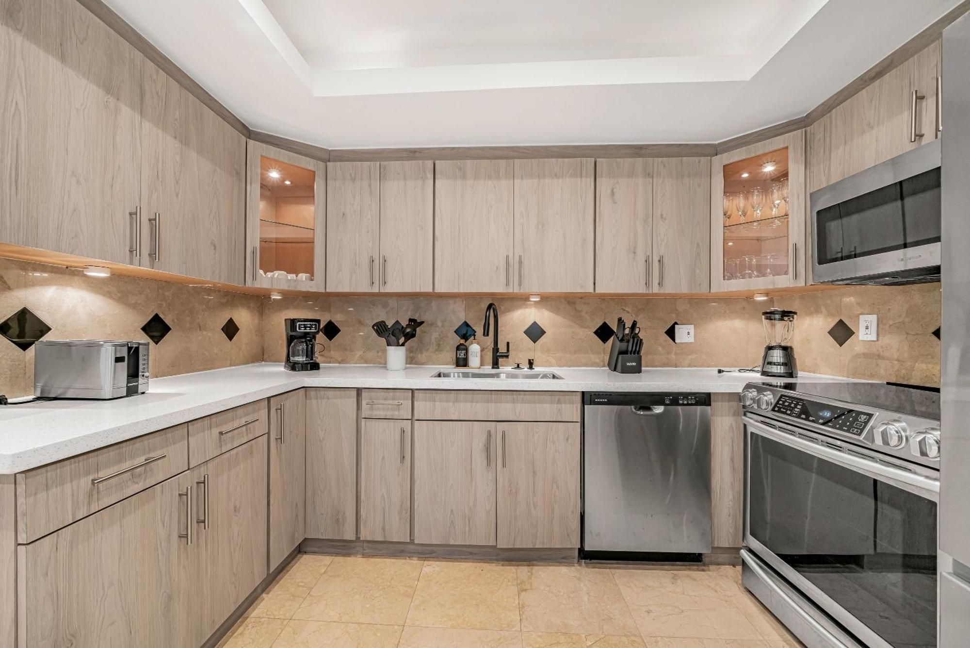 New Tropical Oasis Retreat In Miami Villa Bagian luar foto