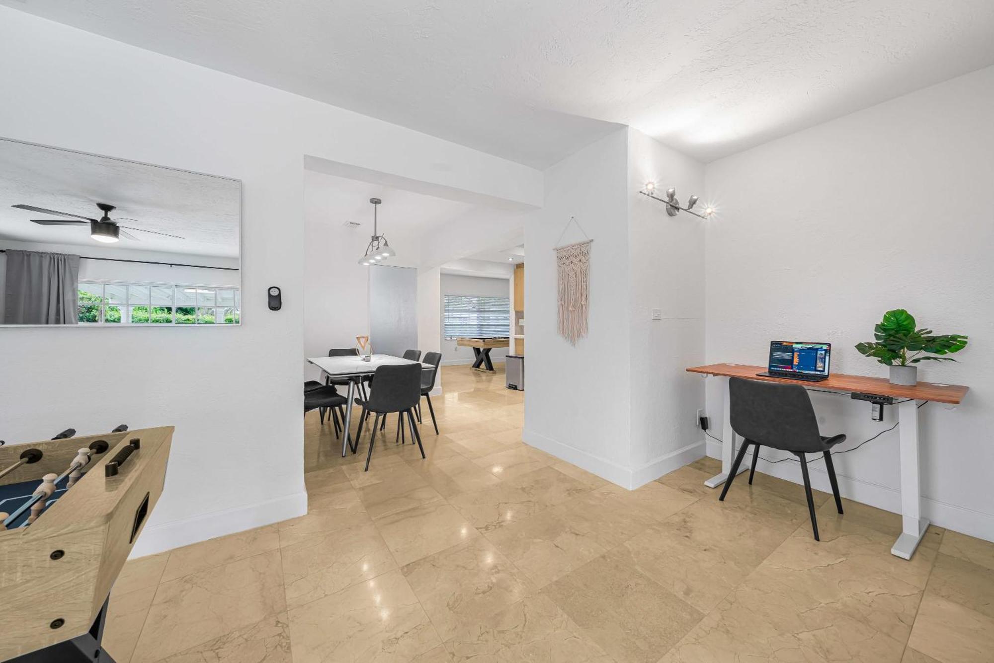 New Tropical Oasis Retreat In Miami Villa Bagian luar foto